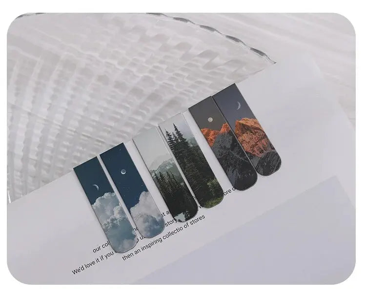 2Pcs/Set Creative Scenic Magnetic Bookmark Student Decorative Book Holder Reading Accessory Student School Home Office Supplies