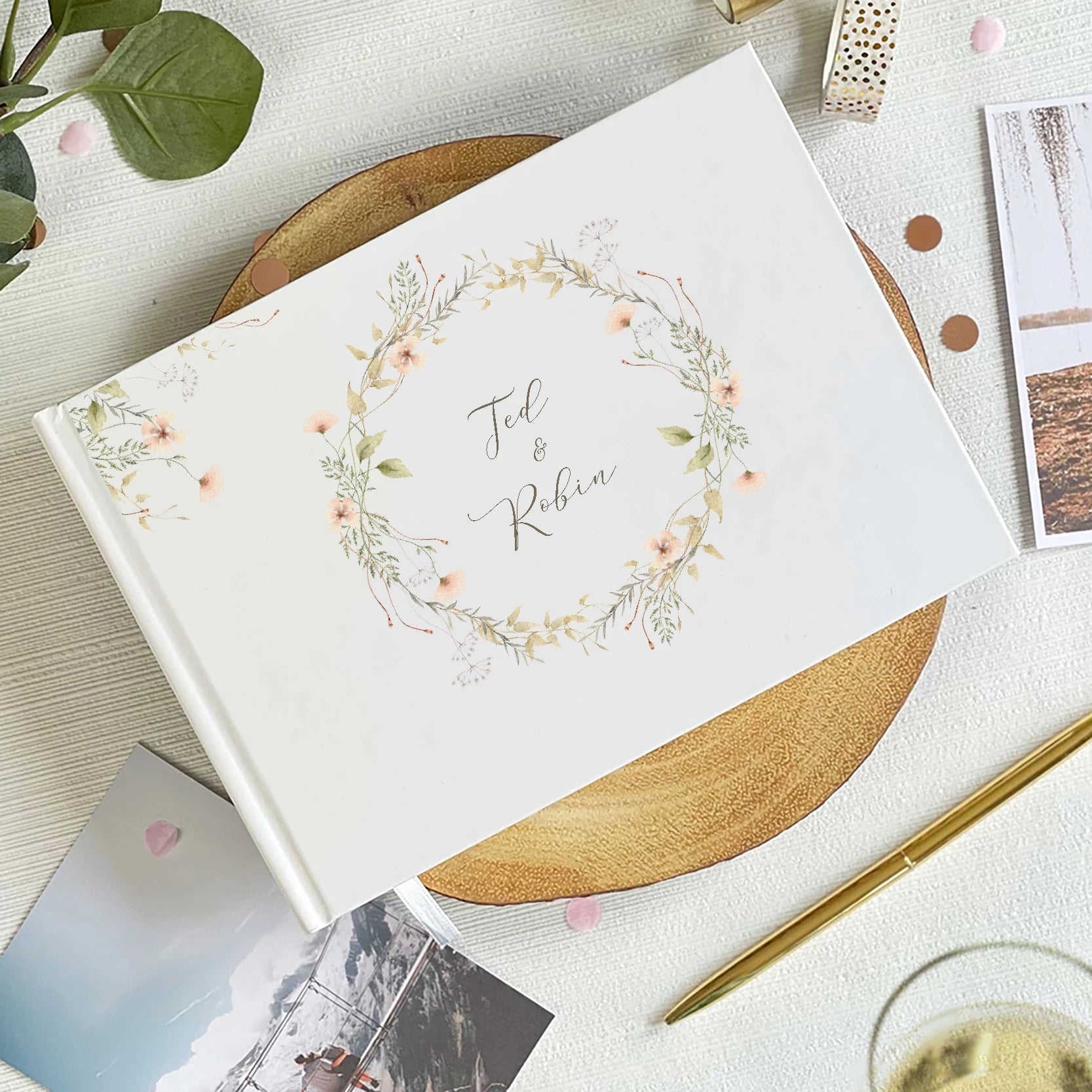 Personalized Wedding White Guest Book, Custom Elegant Mr and Mrs, Wedding Decoration, Message Book, Album Photo, Mariage Gifts